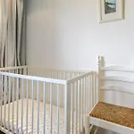 아파트 Three Bedroom Modern Flat 아이아 나파